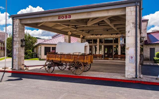 Y O Ranch Hotel