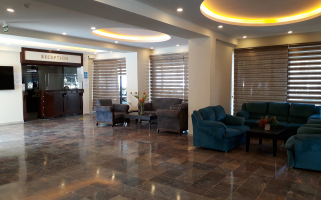 Mert Seaside Hotel