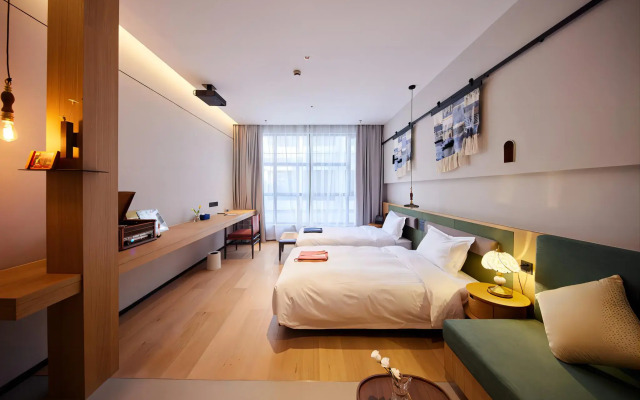 Timeless Boutique House