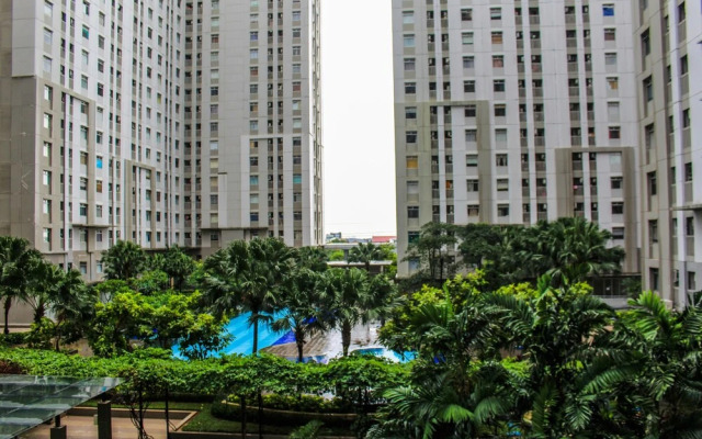 Posh 2BR Apartment at Green Bay Pluit By Travelio