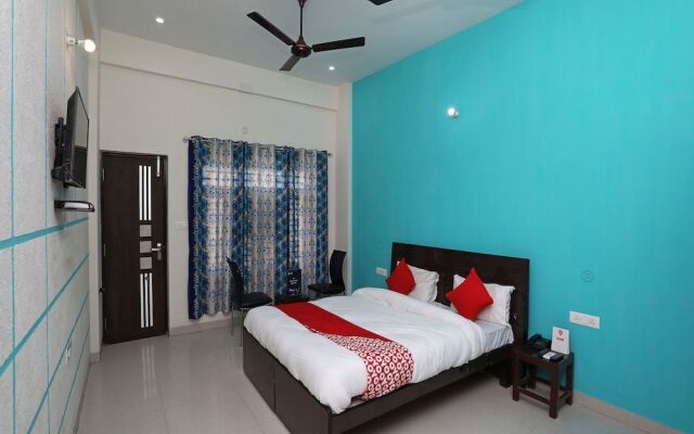 OYO 14634 Star Guest House