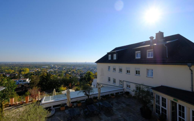 Hotel Schöne Aussicht