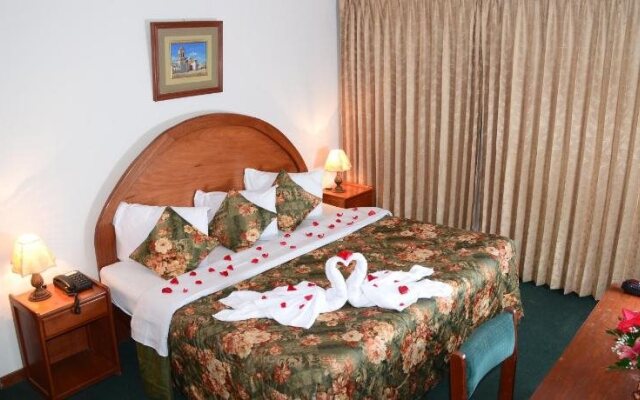 Francis Puno Hotel
