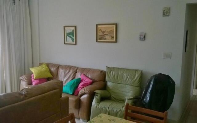 Apartamento Edifício Arpoador (Praias Asturias-Tombo)