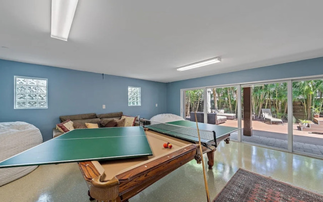 Sea Esta 4 Bedroom Home