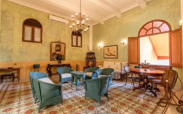 Casa Morales Colonial