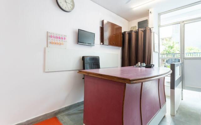 Hotel Golden Star by OYO Rooms