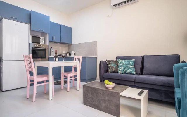 PORT CITY HAIFA - Luxury Apartments 50 mtrs From The Beach