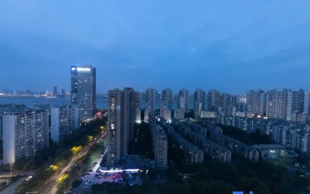 Yudie Theme Hotel (Nanchang Honggutan)