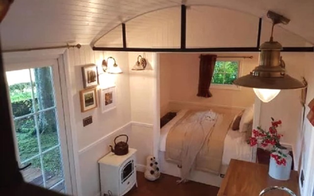 Borthwickbrae Shepherd's Hut