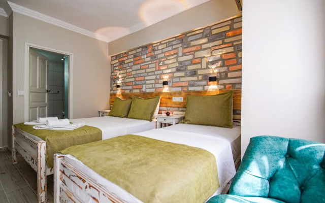 Ilyada Hotel