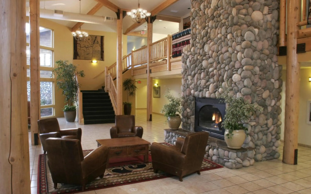 River Lodge And Grill