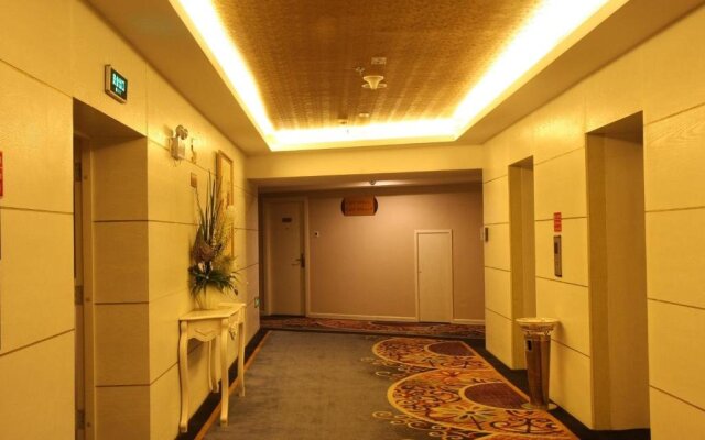 Red River Hotel