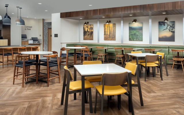 Fairfield Inn & Suites by Marriott Gainesville I-75