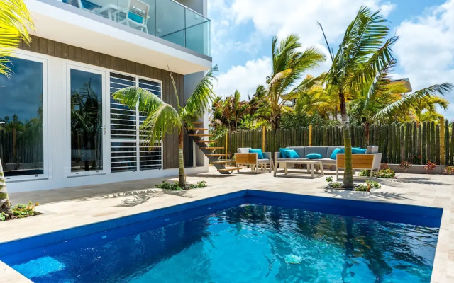 Delfins Residences
