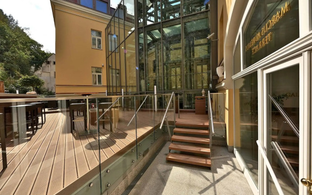 Hotel Elizabeth