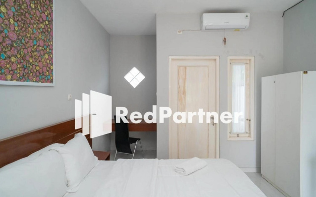 House Acasia Syariah RedPartner – Guest Rooms – Sleman