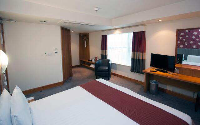 Holiday Inn Manchester-Central Park, an IHG Hotel