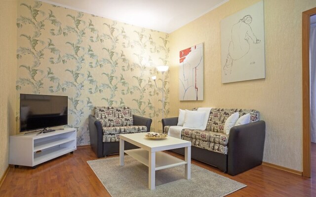 LuxApartments Lyusinovskaya street 48-50