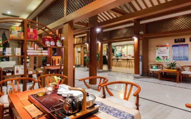 Pu'er Peony Holiday Inn