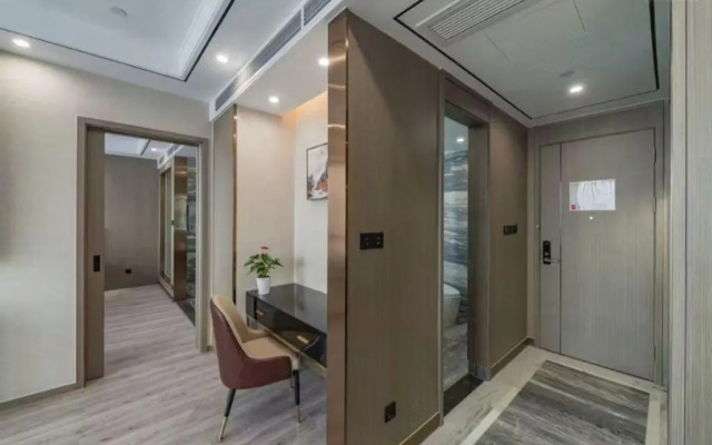 Rezen Hotel Wansheng International