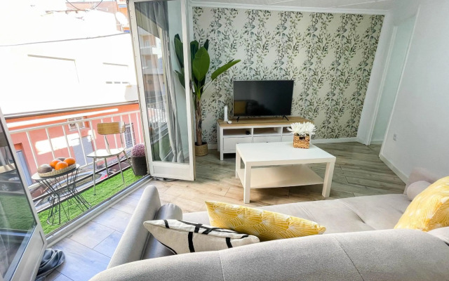 Modern 2 bedroom apartment close to city center