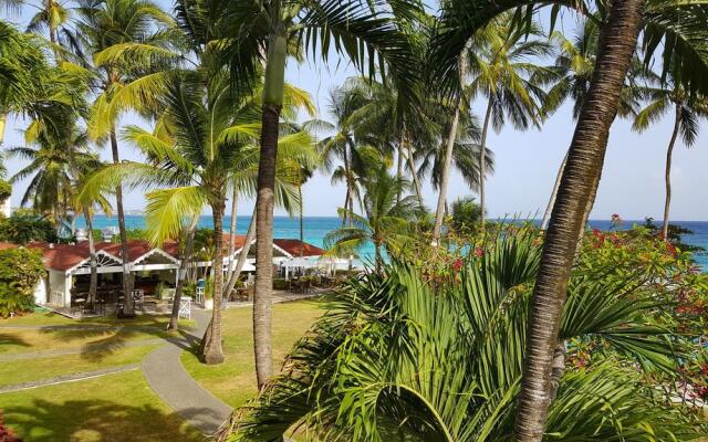 Sand Acres Hotel