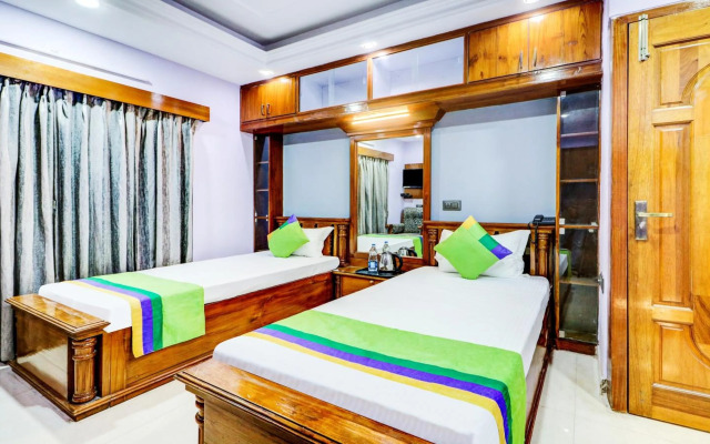 Treebo Trend The Eden