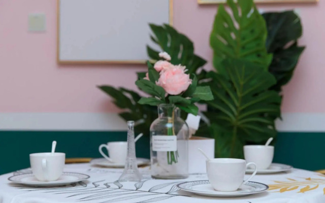 Baoding Lianchi·Baoding East Station· Locals Apartment 00163450