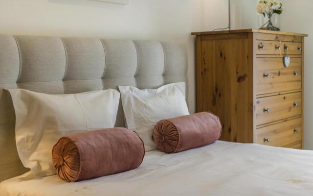 Sesimbra Prime Apartment by be@home