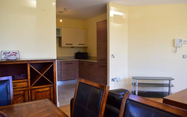 Spacious 3 Bedroom Apartment