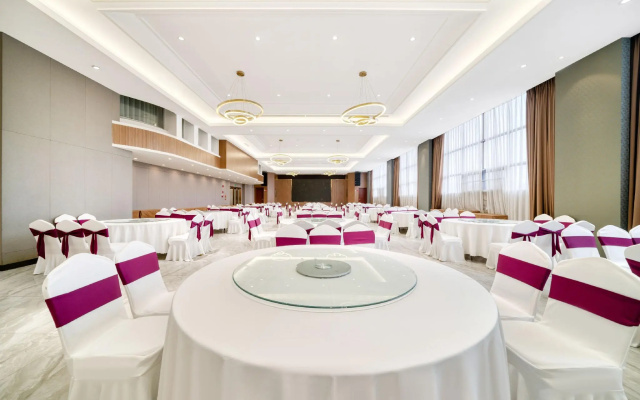 Eastern Haitang Hotel