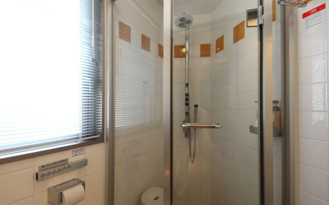 Urbain Hiroshima Executive