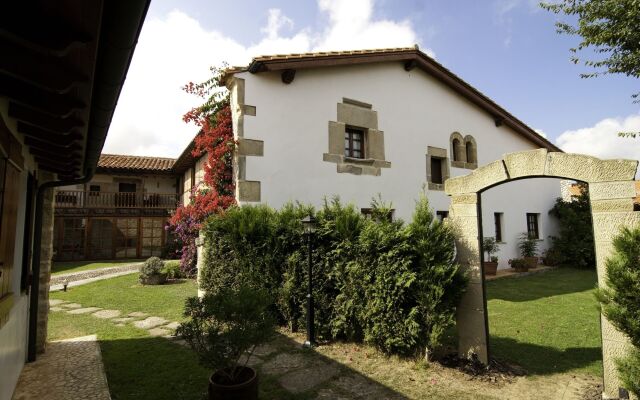 Posada La Casona de Los Güelitos