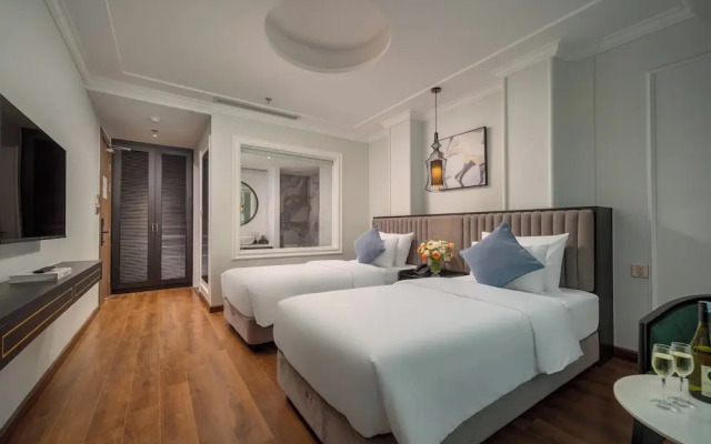 22Land Cloud Hotel