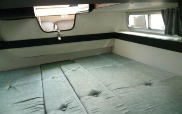 Chambre d'hôtes Bateau Amarré