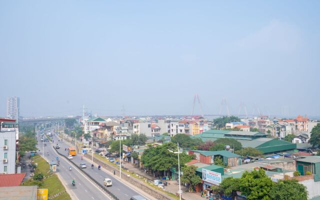 Ho Sen Xanh Hotel