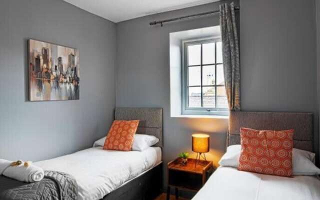 The Glyndwr - Berwyn House Central Wrexham