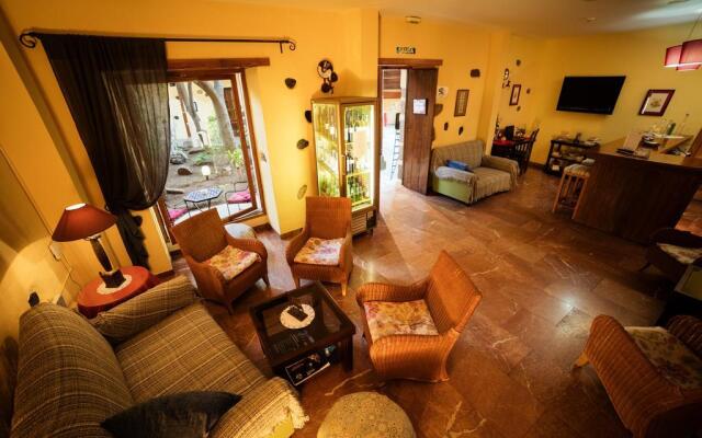 Rural Casa de los Camellos Hotel