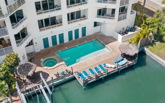 Sun West Palms 301