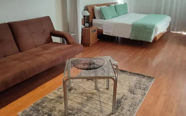 Lombardo Suites