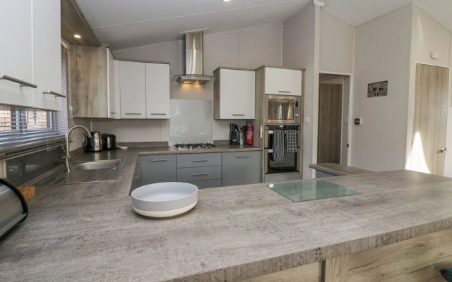 The Three Bears Lodge, Coniston Drive 11