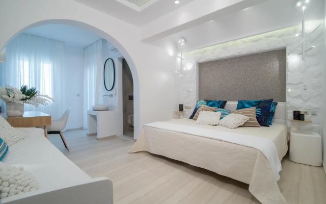 Spiros Hotel