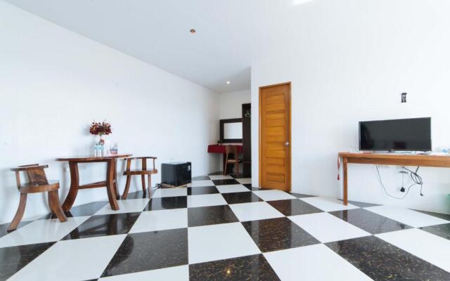 RedDoorz Plus @ San Roque Roxas City