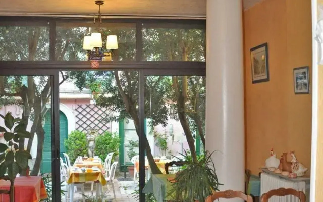 Hôtel Select