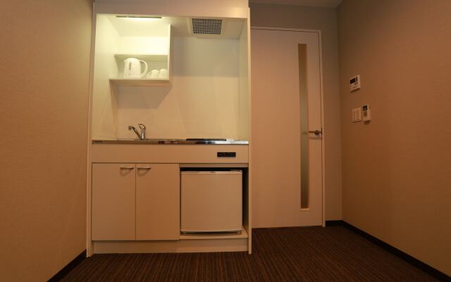 The Base Sakaihigashi Apartment Hotel