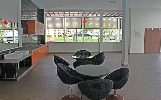 Mickey Mouse Signature Suite
