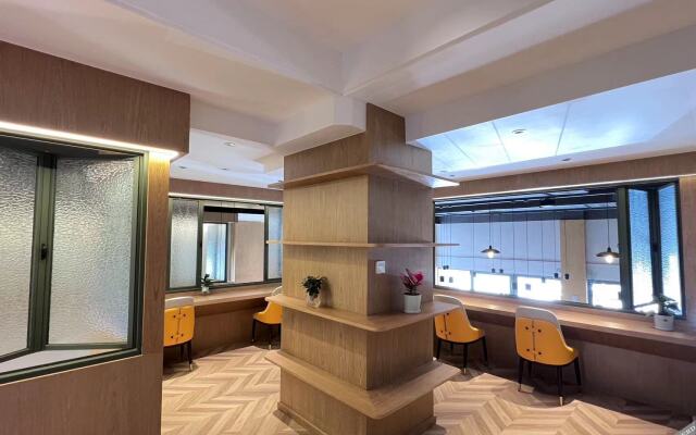 Xiamen Airport SM City Plaza Yunrui@Hotel