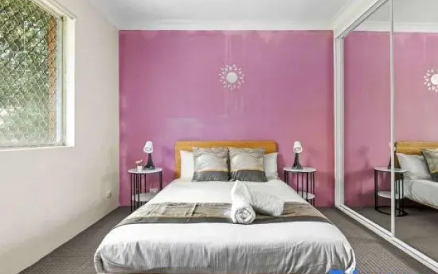 Spacious 2BR Home - Well-Connected to Everything