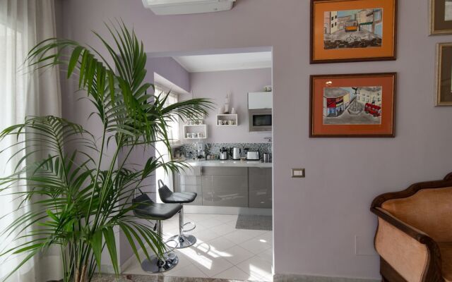 Superior 5 BD & BR Apt in Vatican Area